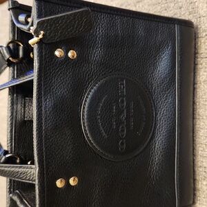 Coach Dempsey tote